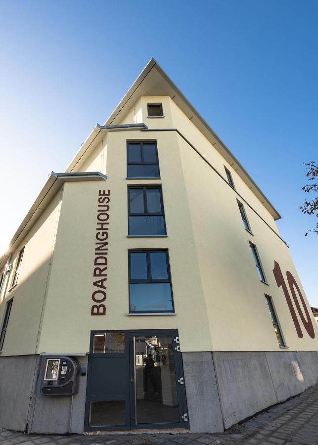 Aparthotel Boardinghouse-Landau Landau in der Pfalz Esterno foto
